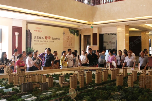 東勝紫御府最新房價動態(tài)，深度解析市場趨勢與未來展望
