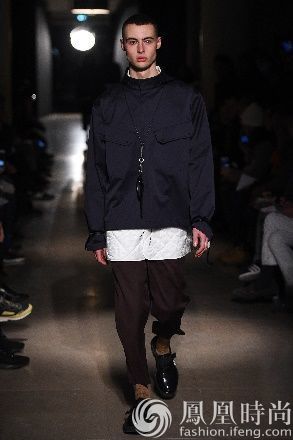 探索時(shí)尚前沿，2017春季新款男裝潮流指南