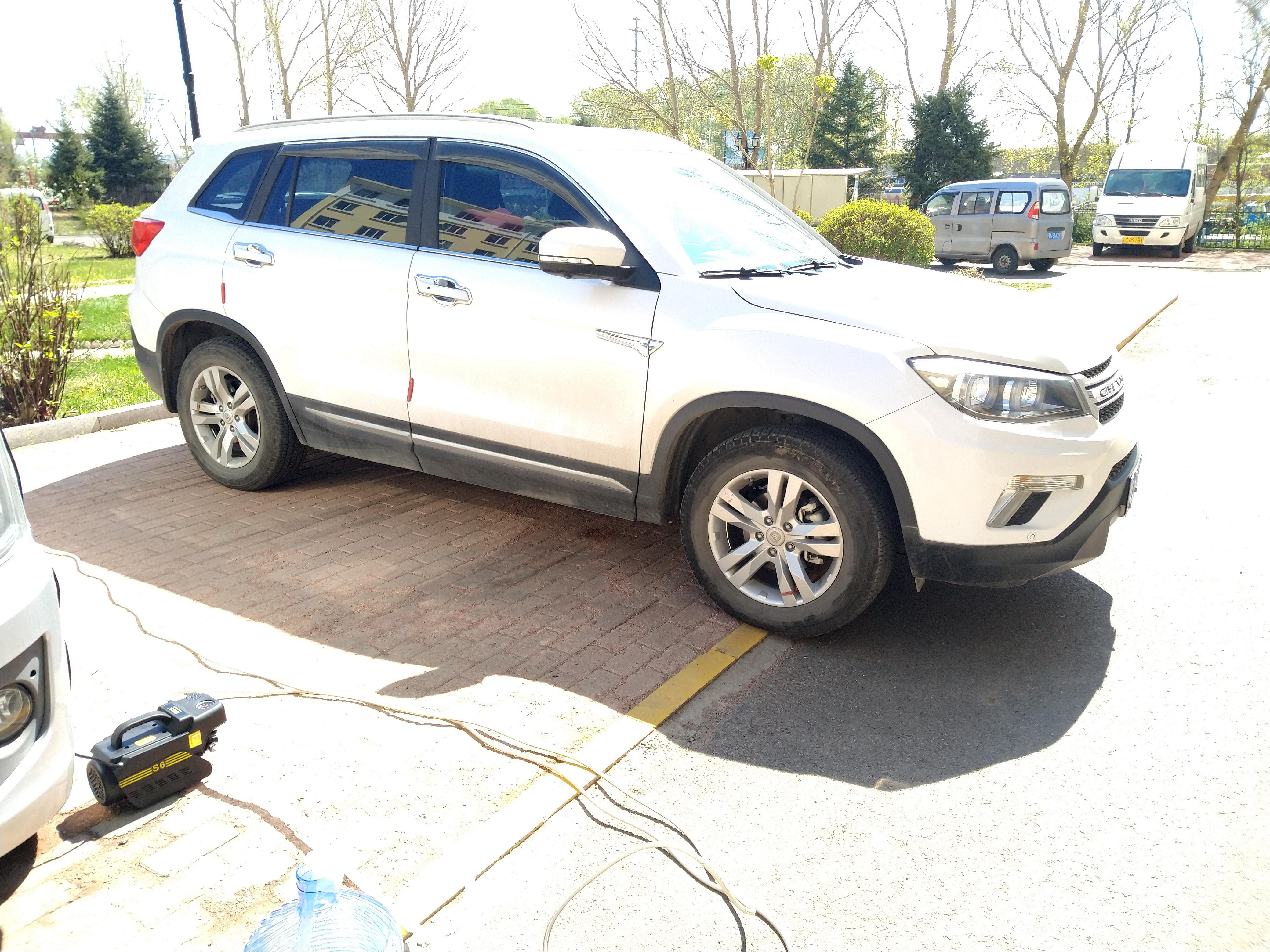 新車車漆最新保養(yǎng)方法，保護你的愛車煥然一新
