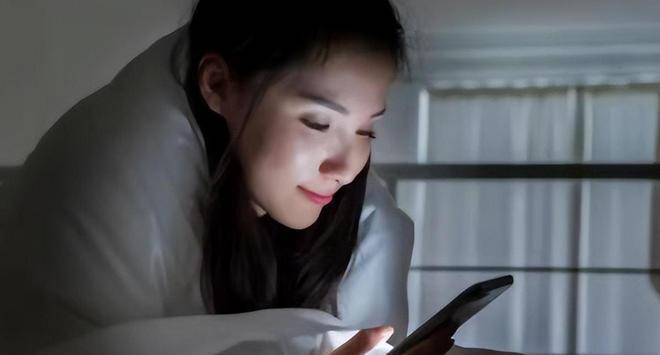 關(guān)于最新的網(wǎng)站在線觀看，涉黃問題的警示與反思